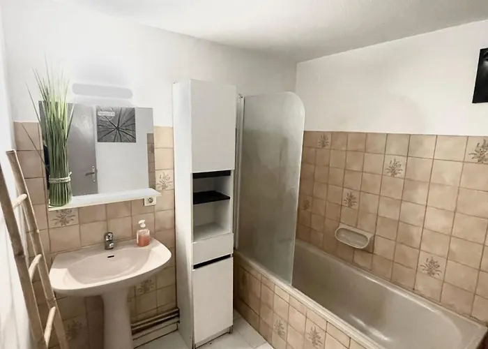 Des Remparts De Daire *